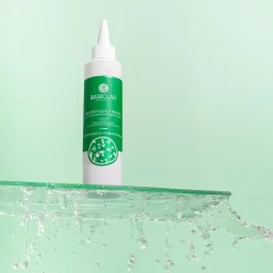 BasicLab Trichologis, seboregulujący peeling do tłustek i wrażliwej skóry głowy, 150 ml