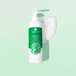 BasicLab Trichologis, seboregulujący szampon do tłustej i wrażliwej skóry głowy, 300 ml