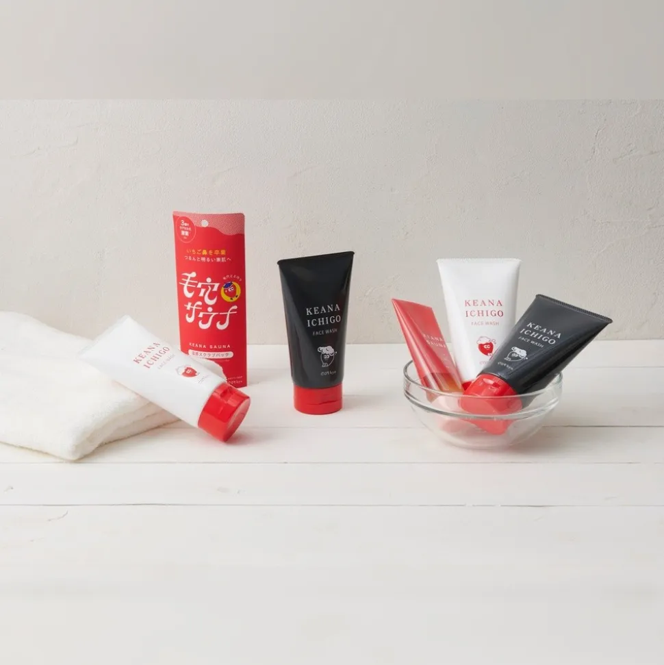 Dotbye, Warm Scrub Pack, rozgrzewająca maseczka-peeling do twarzy, 70 g