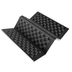 GymBeam Mini Black, składana mata, czarna, 1 szt.