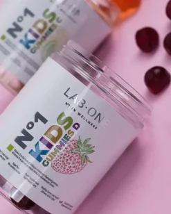 Lab One N°1 KidsGummies D, żelki, smak truskawkowy, 60 szt.