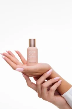 Paese Puff Cloud, satynowy podkład z efektem blur SPF 20, 01 Light Beige, 37 ml