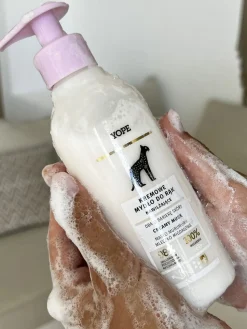 Yope Creamy, kremowe nawilżające mydło w płynie, musk, 300 ml